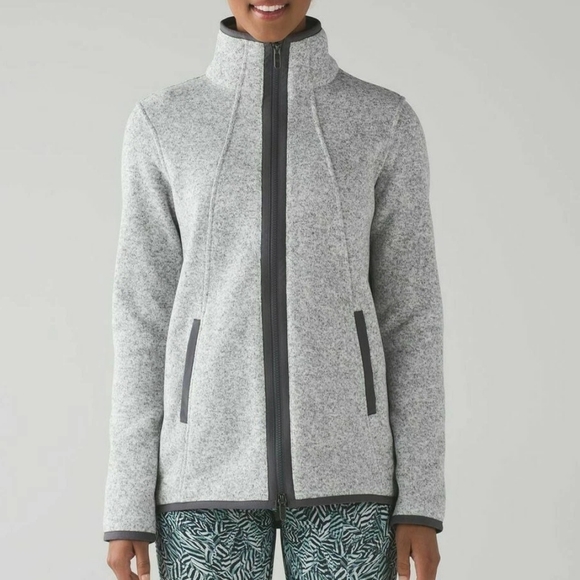 lululemon athletica Tops - Lululemon Fleece Full Zip Sweater Grey Black Sz 8 Athleisure Sporty Cozy